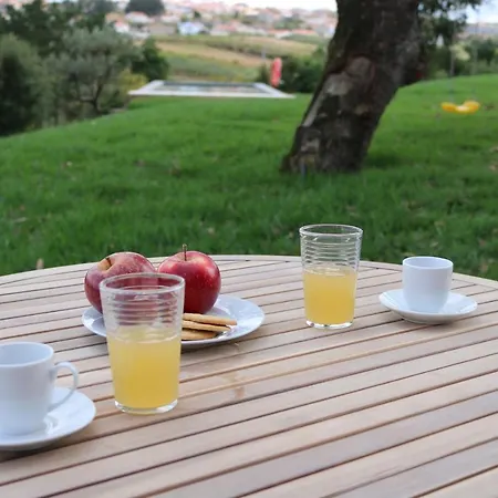 Quinta Dos Castanheiros, Estúdio, óbidos Сasa de vacaciones Usseira